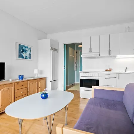 Апартаменты 2 Bedroom Stunning In *